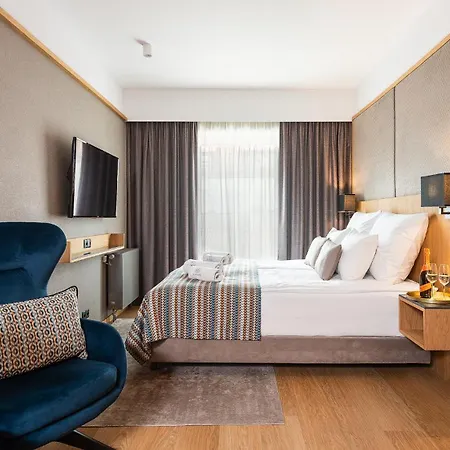 Flatbook - Center Deo Plaza Lejlighed *