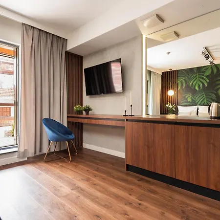 Flatbook - Center Deo Plaza