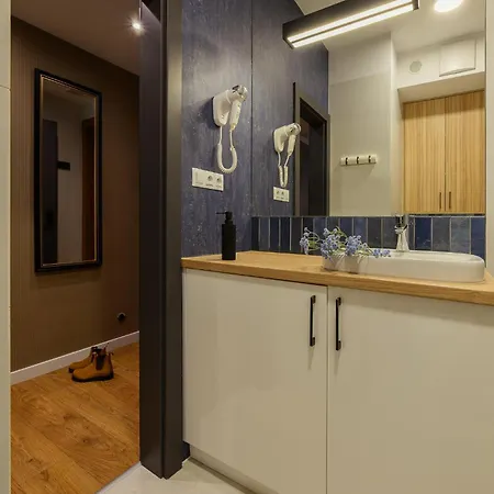 Apartment Flatbook - Center Deo Plaza *
