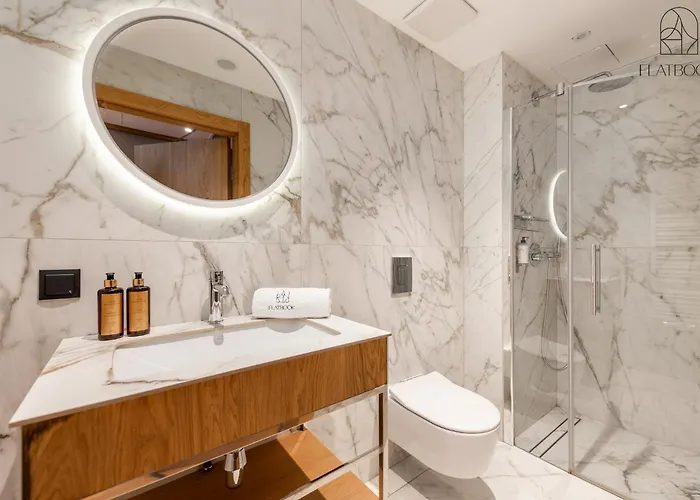 Flatbook - Center Deo Plaza *